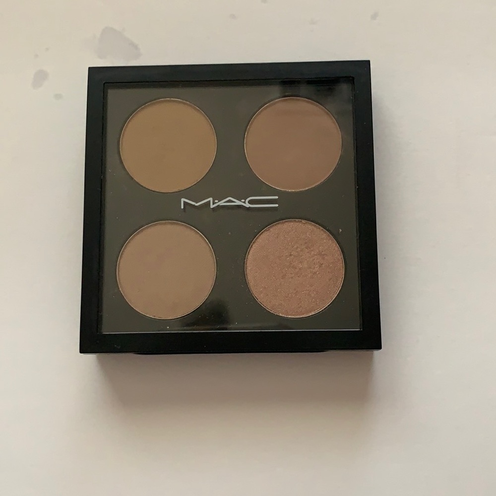 Mac Custom Eyeshadow Palette